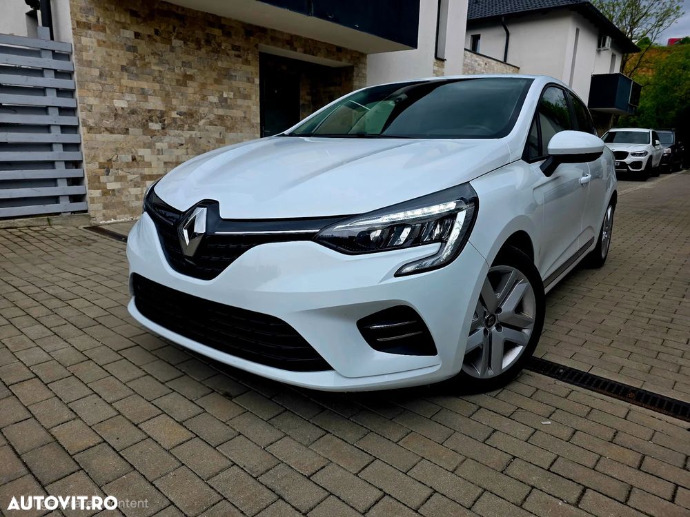 Renault Clio V E-Tech 145 Evolution - 1