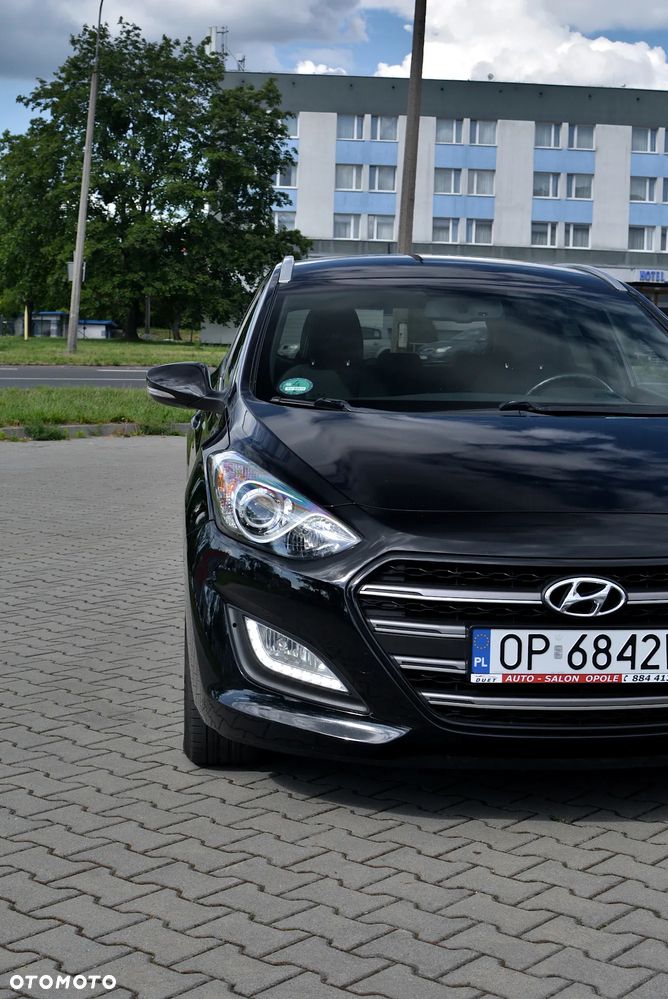 Hyundai i30 1.6 GDI BlueDrive Go - 12