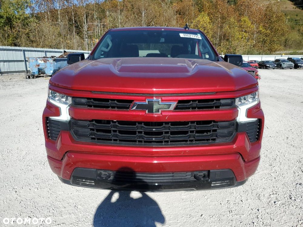 Chevrolet Silverado - 6