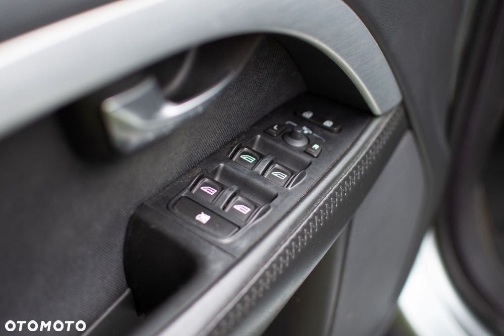 Volvo V70 2.5T Ocean Race - 8