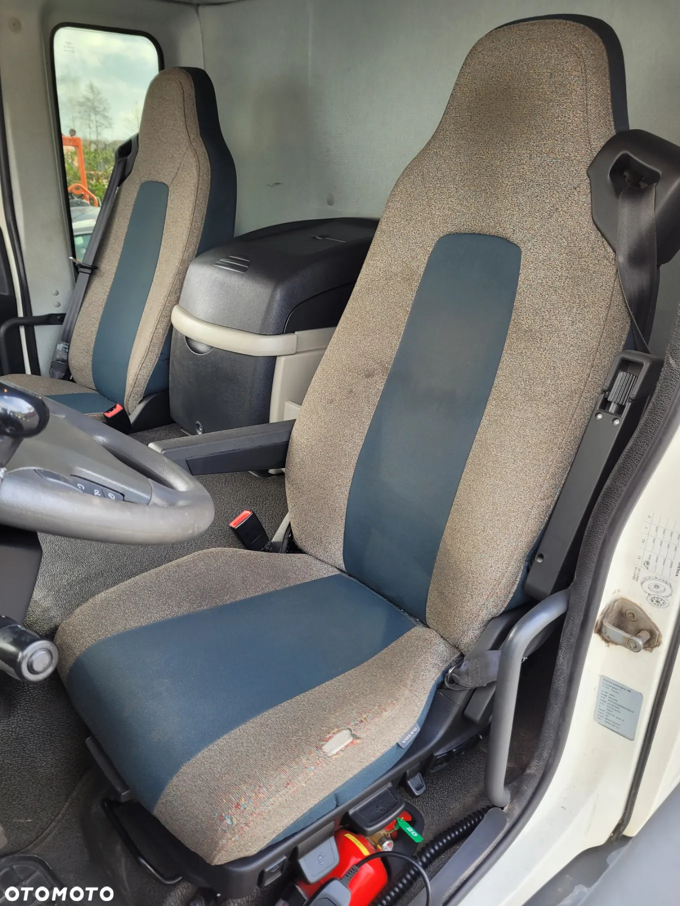 Volvo FL 4x2 - 17