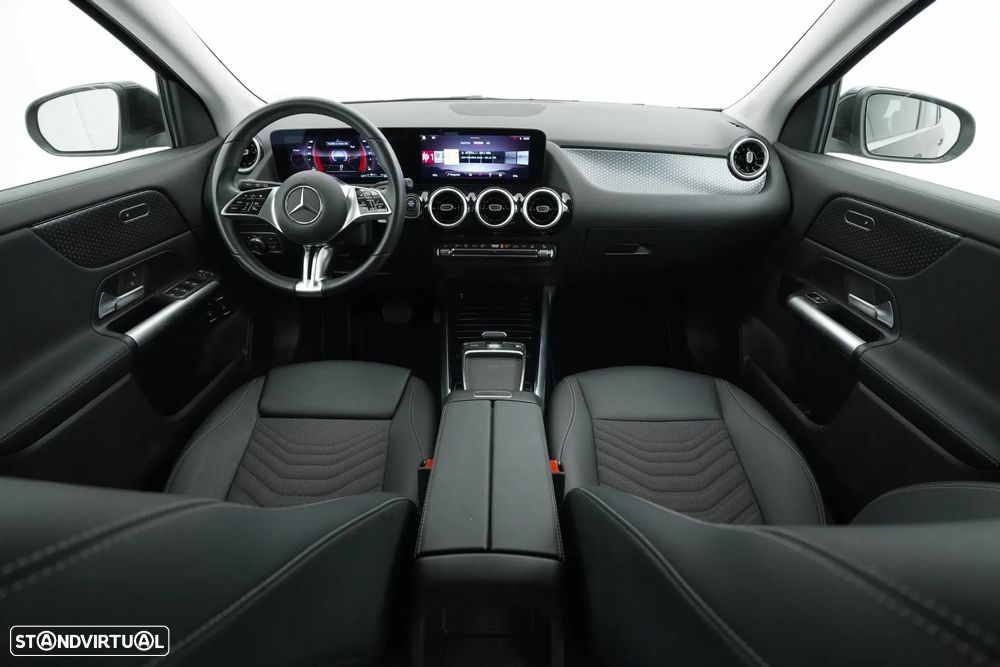 Mercedes-Benz GLA 250 e Progressive - 11