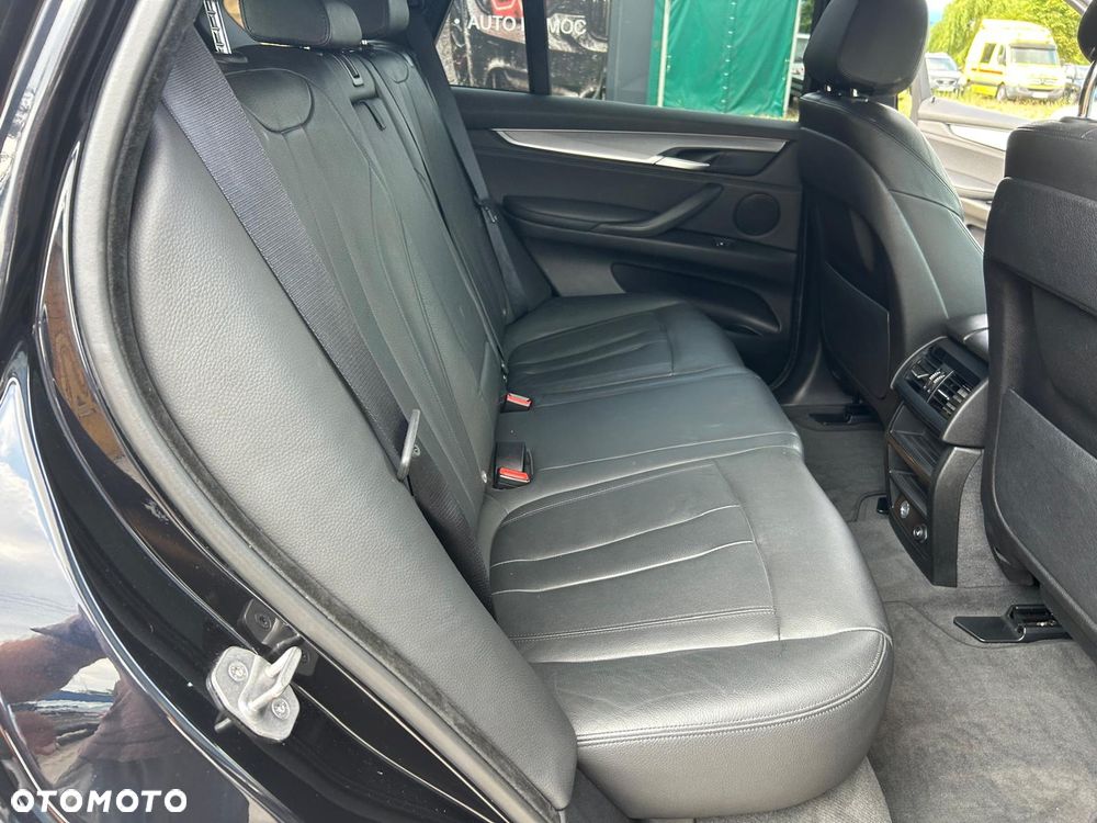 BMW X5 xDrive25d Sport-Aut - 23
