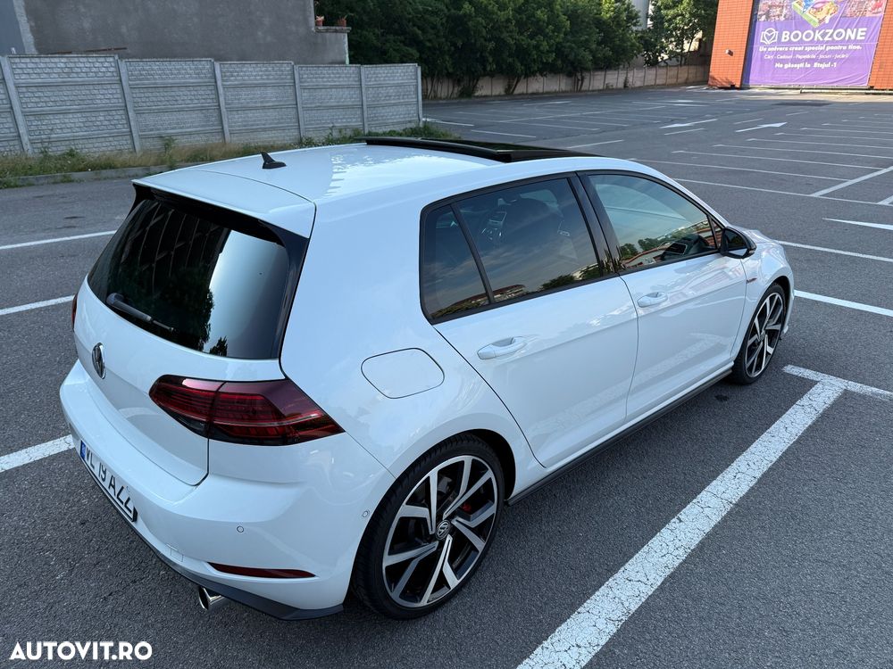 Volkswagen Golf 2.0 TSI DSG GTI Performance - 12