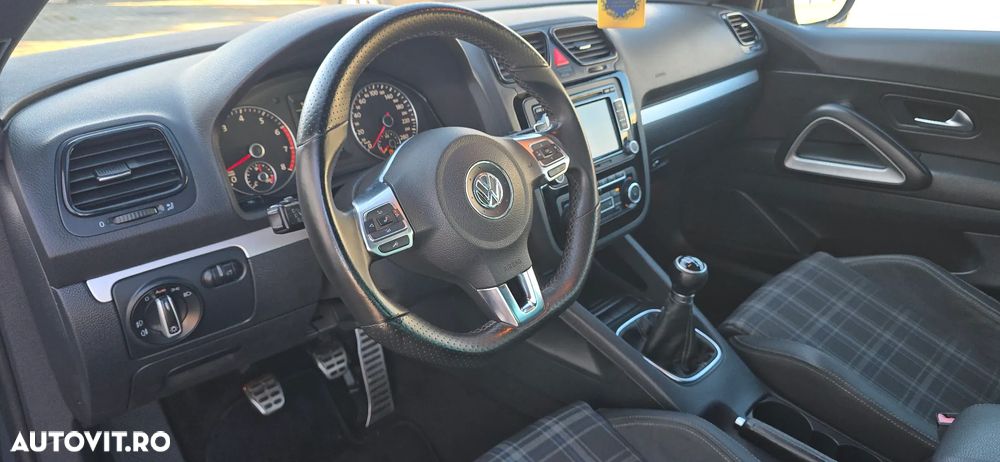 Volkswagen Scirocco 1.4 TSI Edition - 14