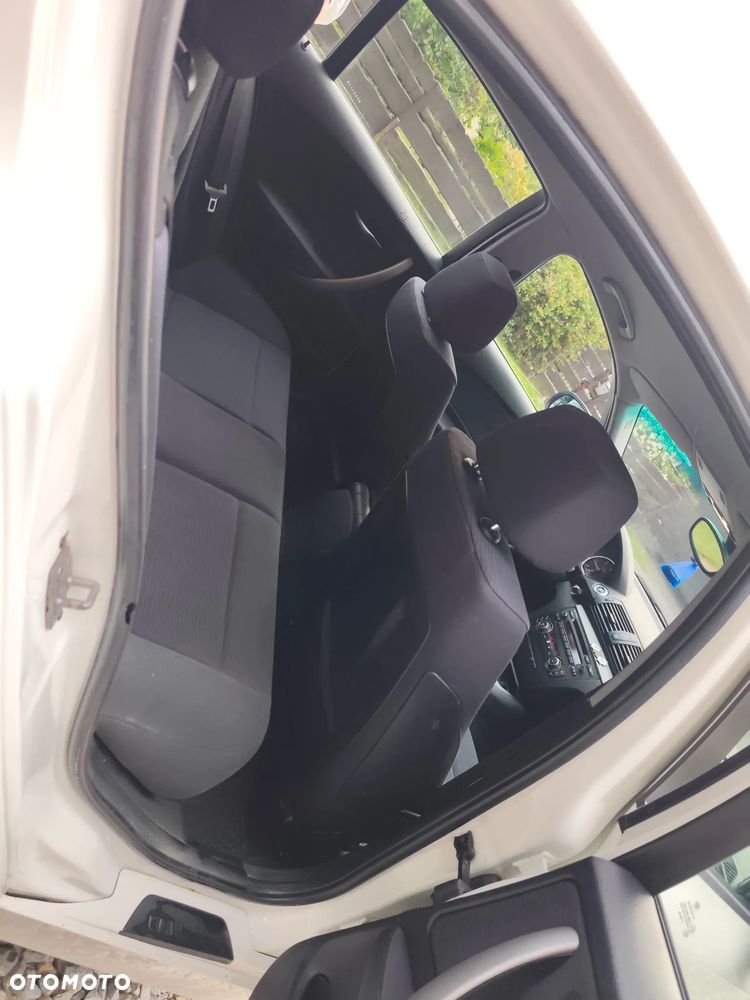 BMW Seria 1 - 10