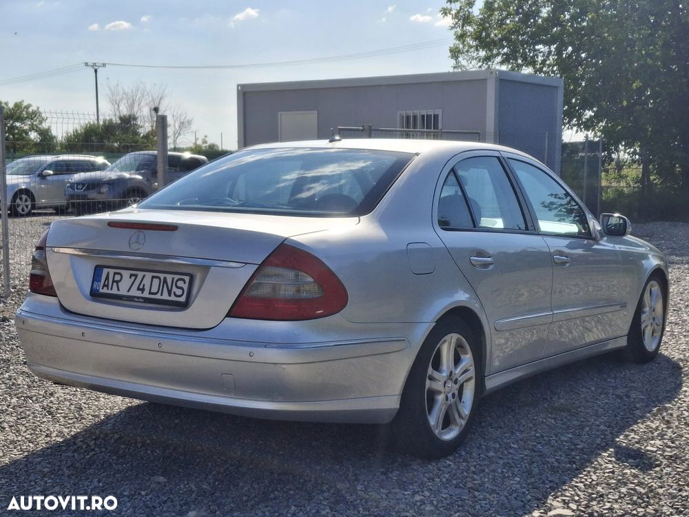 Mercedes-Benz E - 3