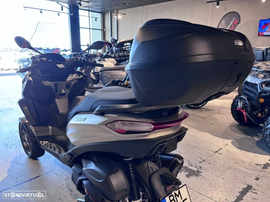 Piaggio MP3 530 HPE Exclusive - 13