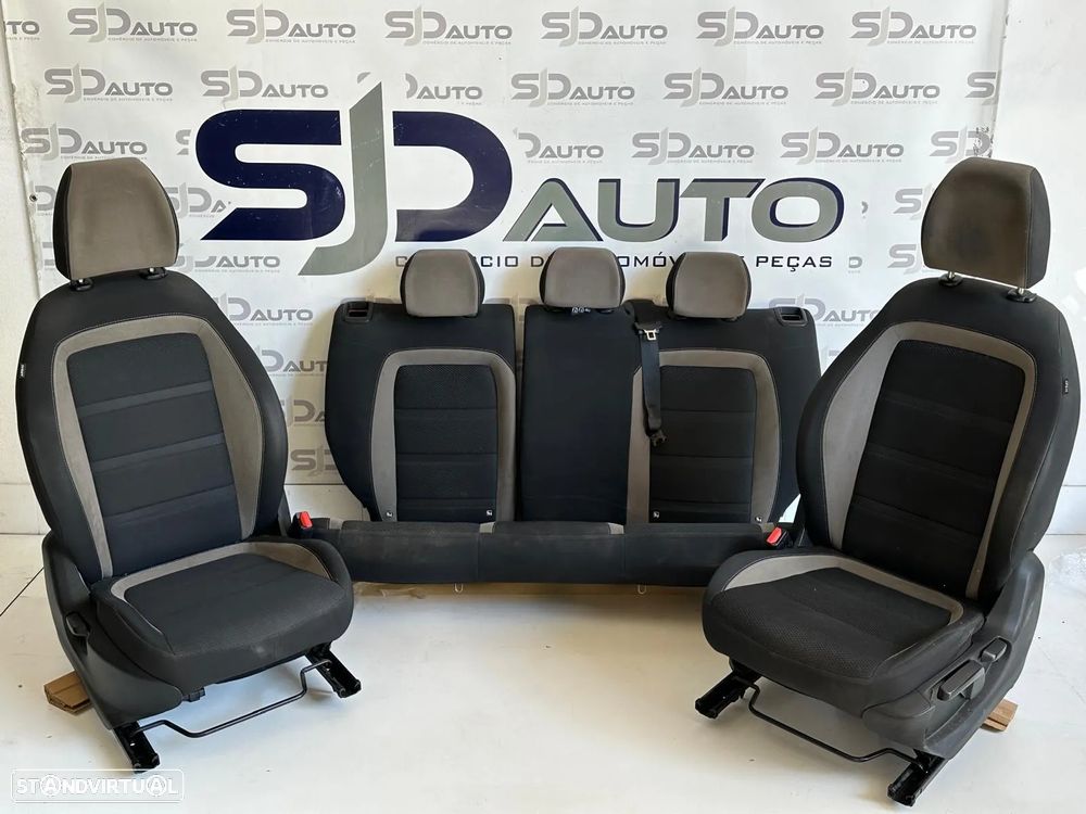 Conjunto Bancos - Fiat Tipo (2016) - 1