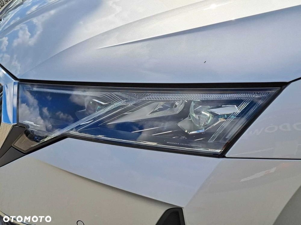 Skoda Octavia 1.5 TSI mHEV Selection DSG - 12