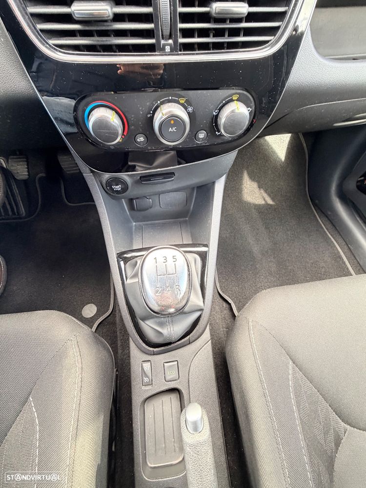 Renault Clio 0.9 TCe Limited Edition - 17