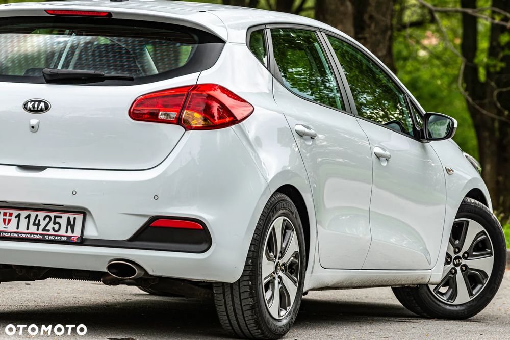 Kia Ceed 1.4 CVVT Vision - 18