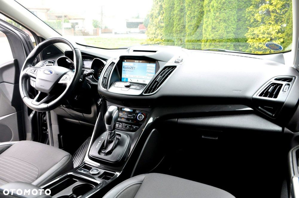 Ford Kuga - 29