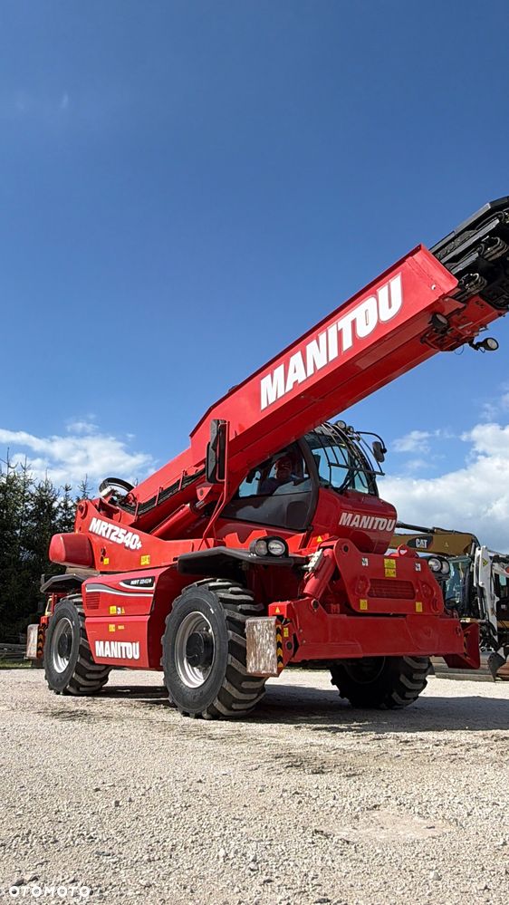 Manitou Ładowarka teleskopowa MANITOU ROTO Mrt 2540 + Privilage 360° obrotowa 2150 2550 bez Dpf i Adblue  PILOT sterowania Kosz Widły manitka silnik Mercedes  Wciagarka  1 właściciel KLIMA serwisowana Merlo - 7