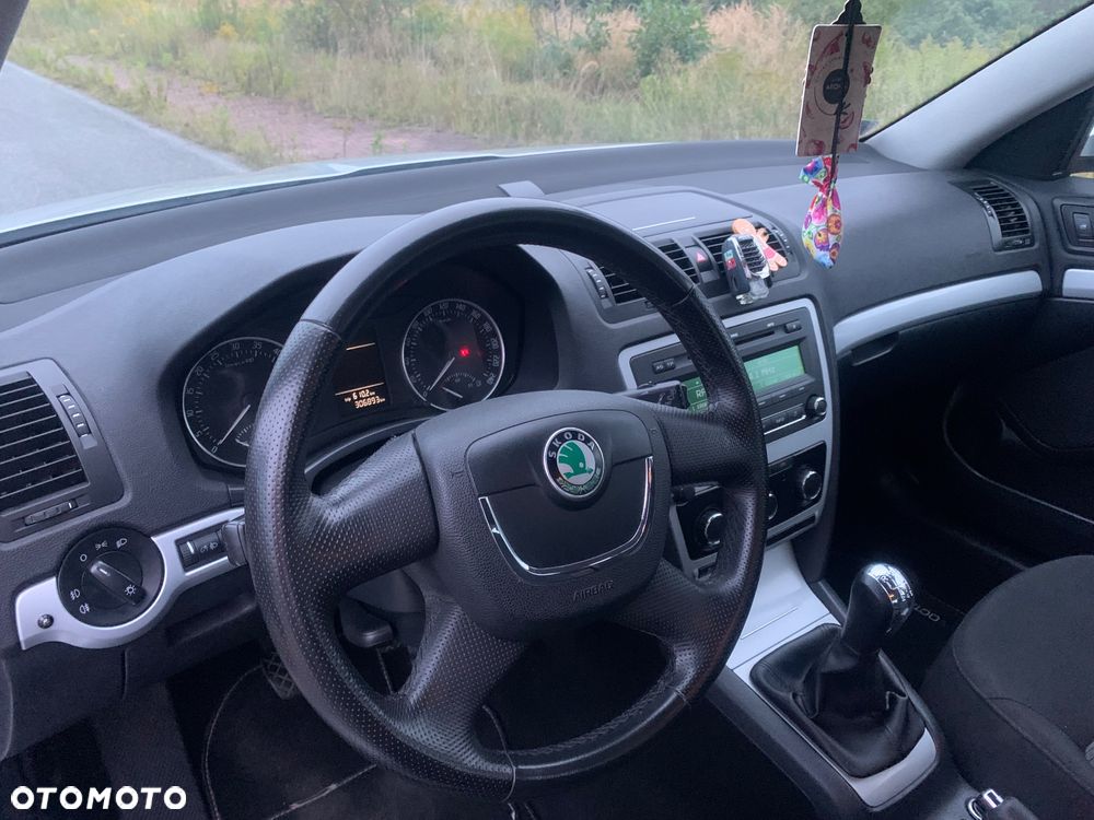 Skoda Octavia - 20