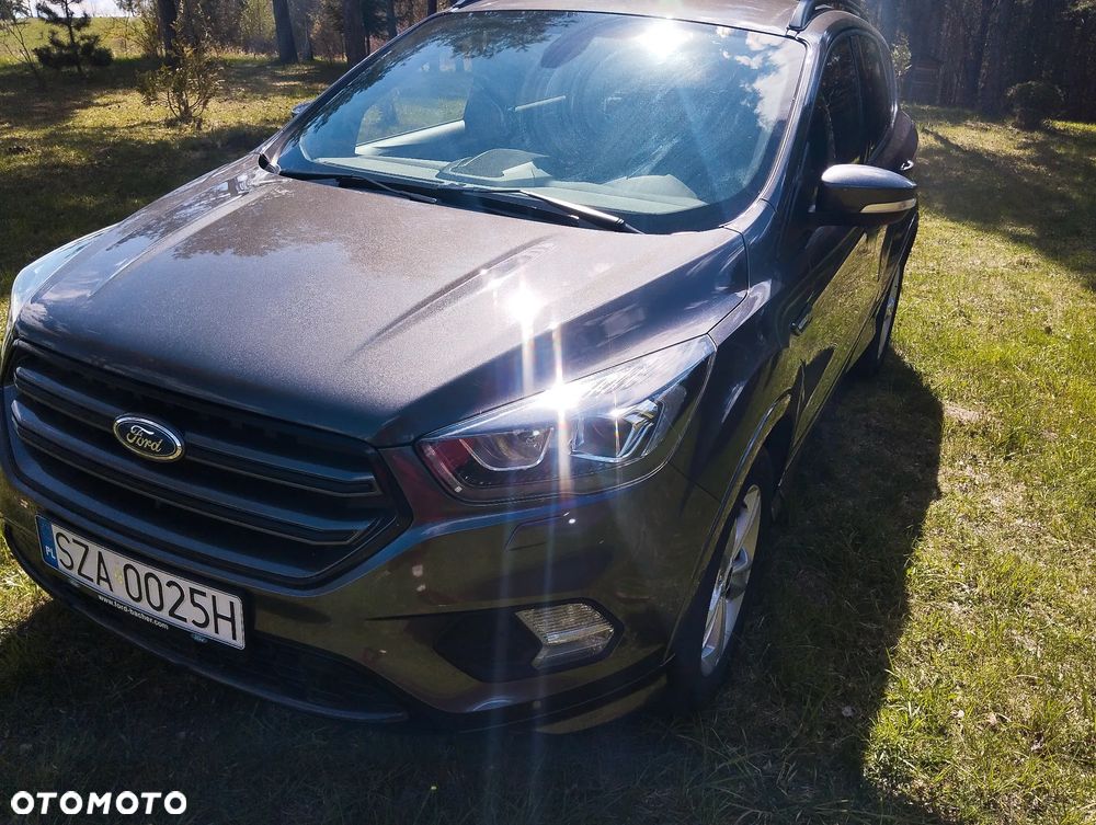 Ford Kuga - 2