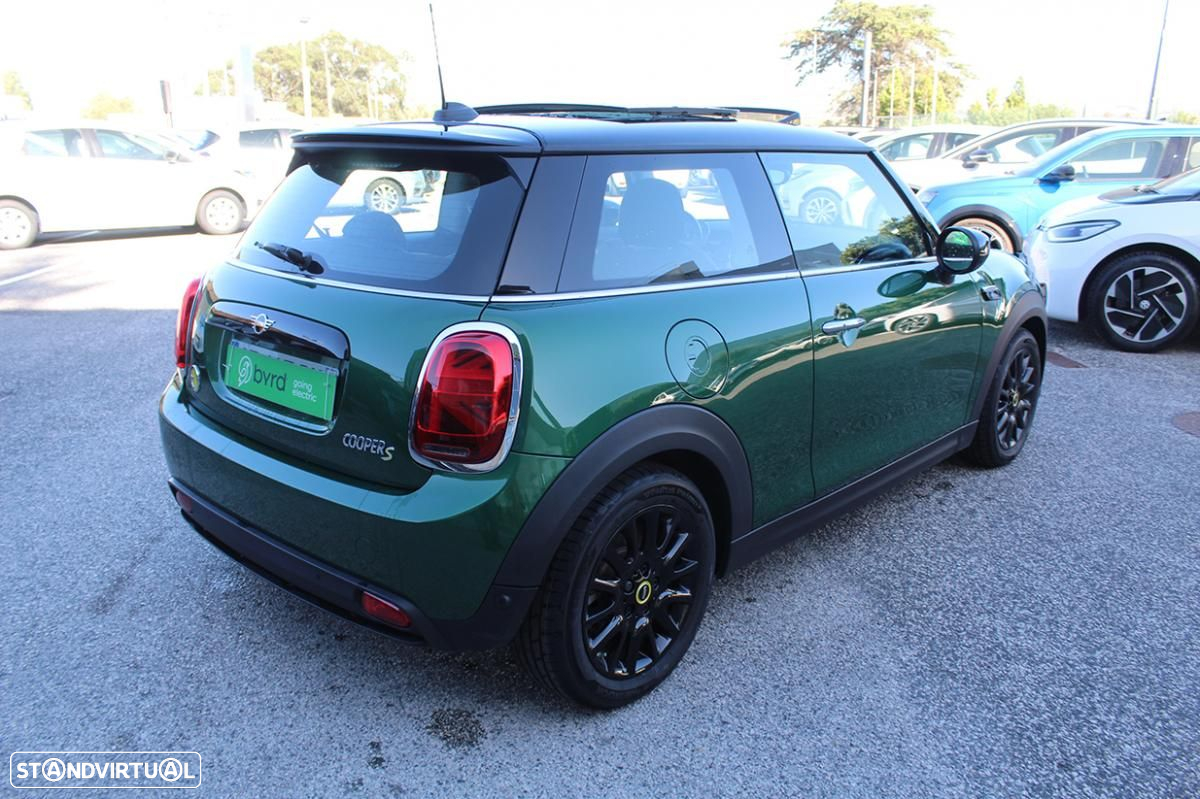 MINI 3 Portas Cooper SE Camden Edition - 13