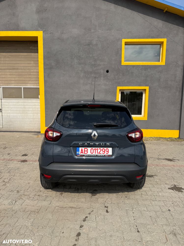 Renault Captur - 4