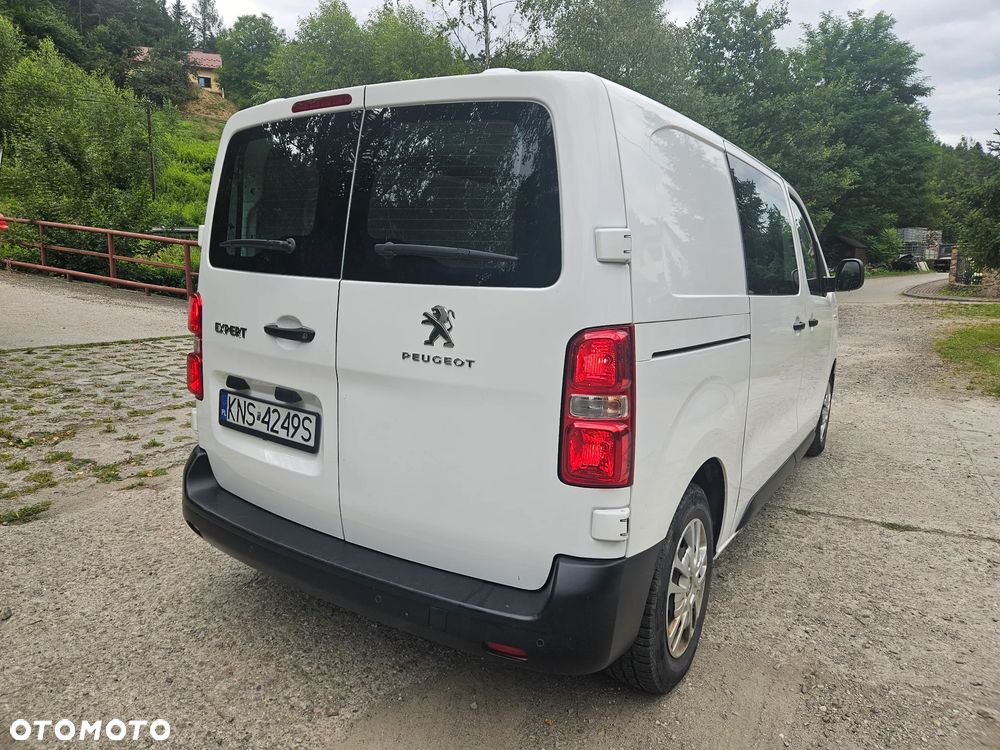 Peugeot Expert - 8