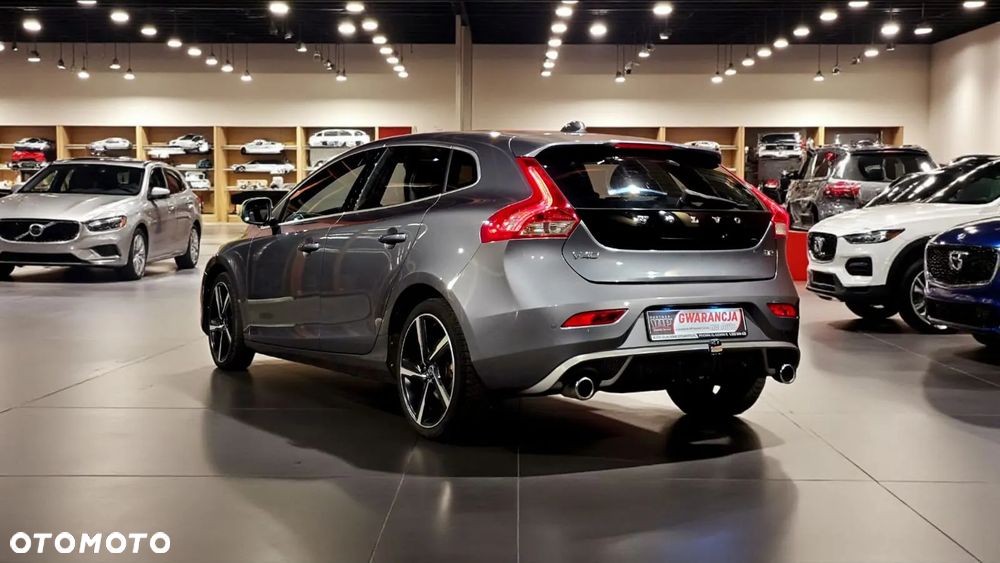 Volvo V40 - 4