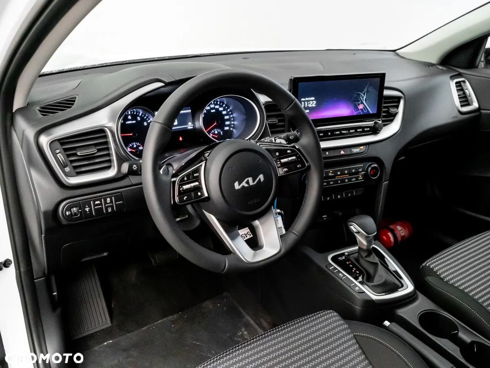 Kia XCeed 1.6 T-GDI M DCT - 15