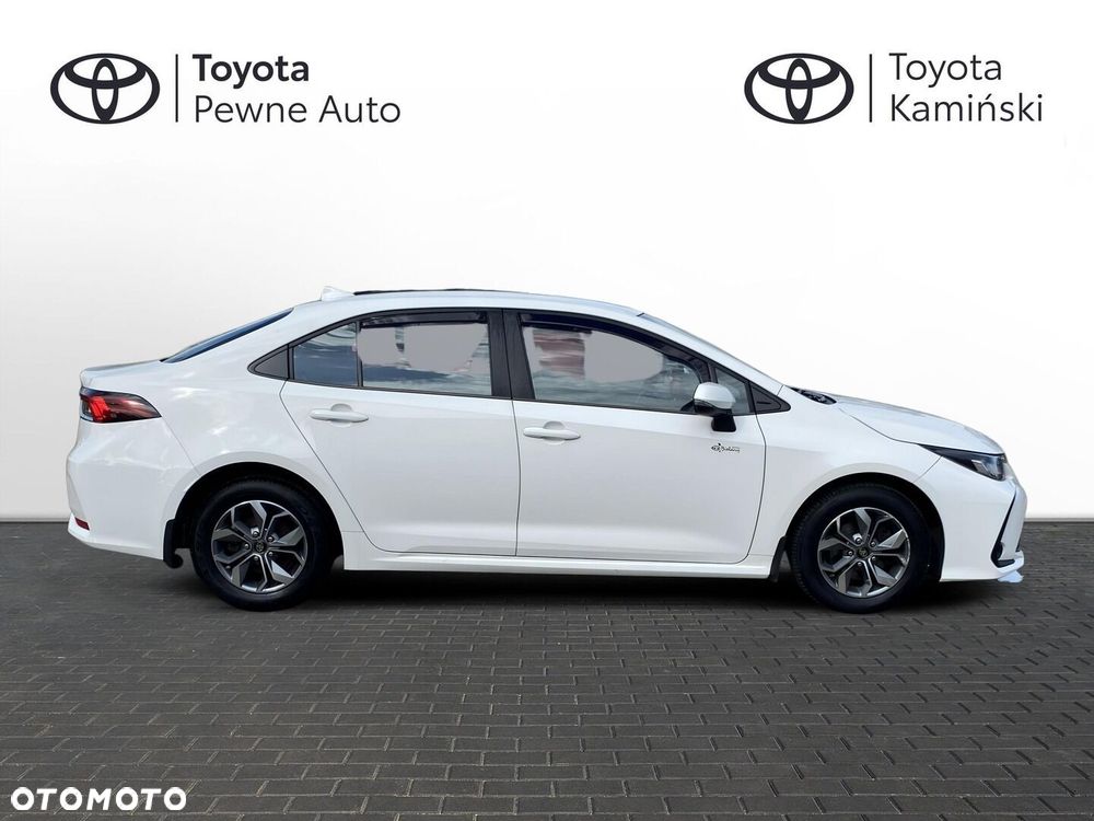 Toyota Corolla 1.6 Active EU6 - 6