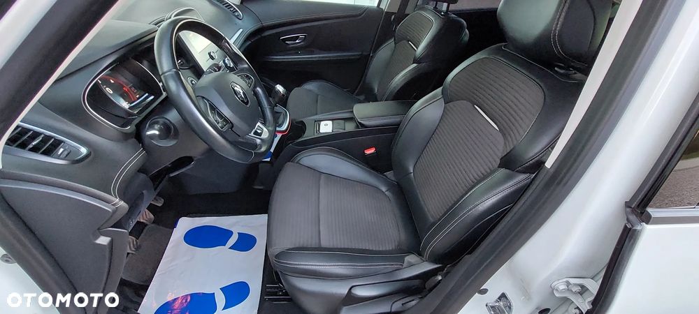 Renault Grand Scenic ENERGY dCi 110 EXPERIENCE - 19