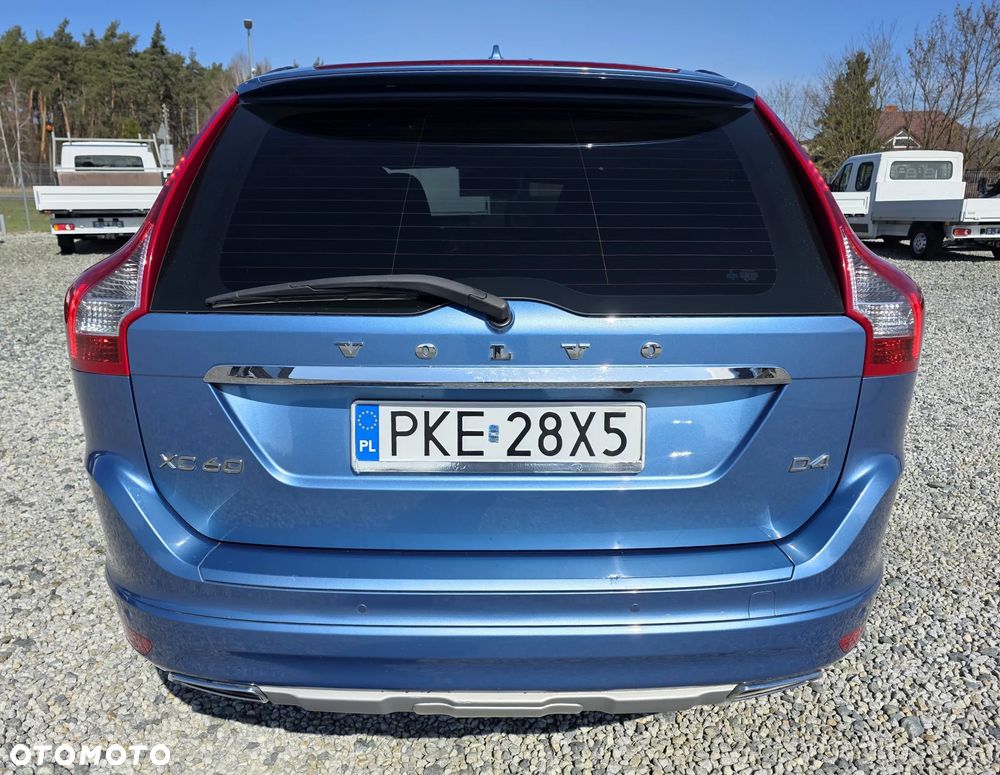 Volvo XC 60 D4 Geartronic Momentum - 4