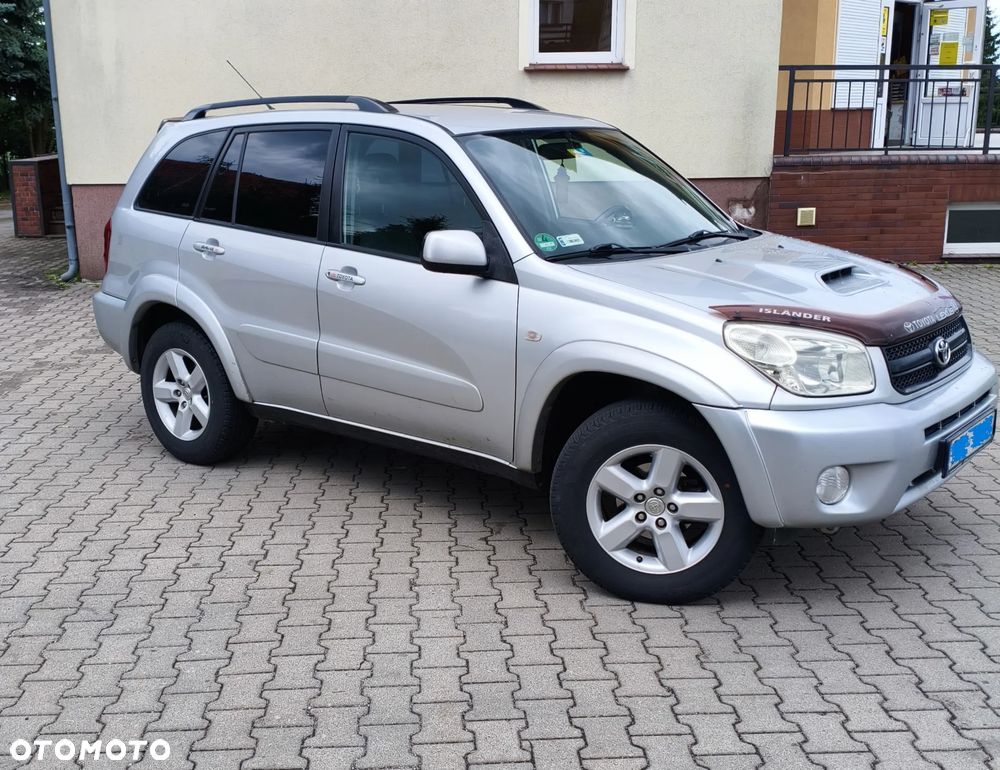 Toyota RAV4 2.0 D-4D 4x4 - 2