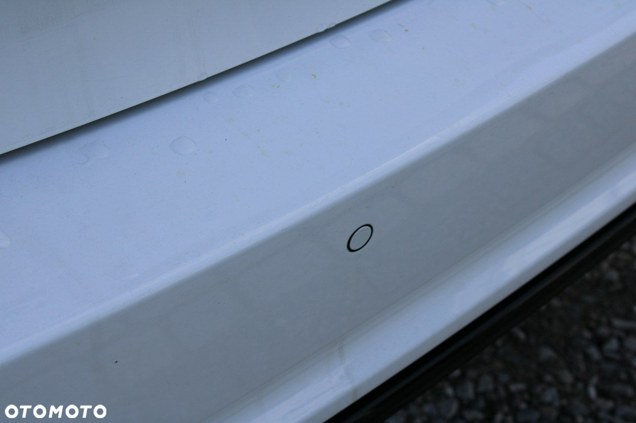 Toyota Auris - 24