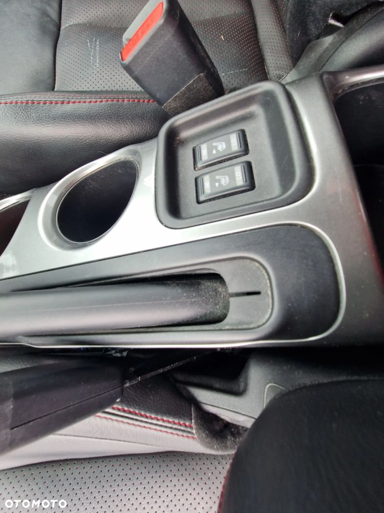 Nissan Juke 1.6 Visia - 12