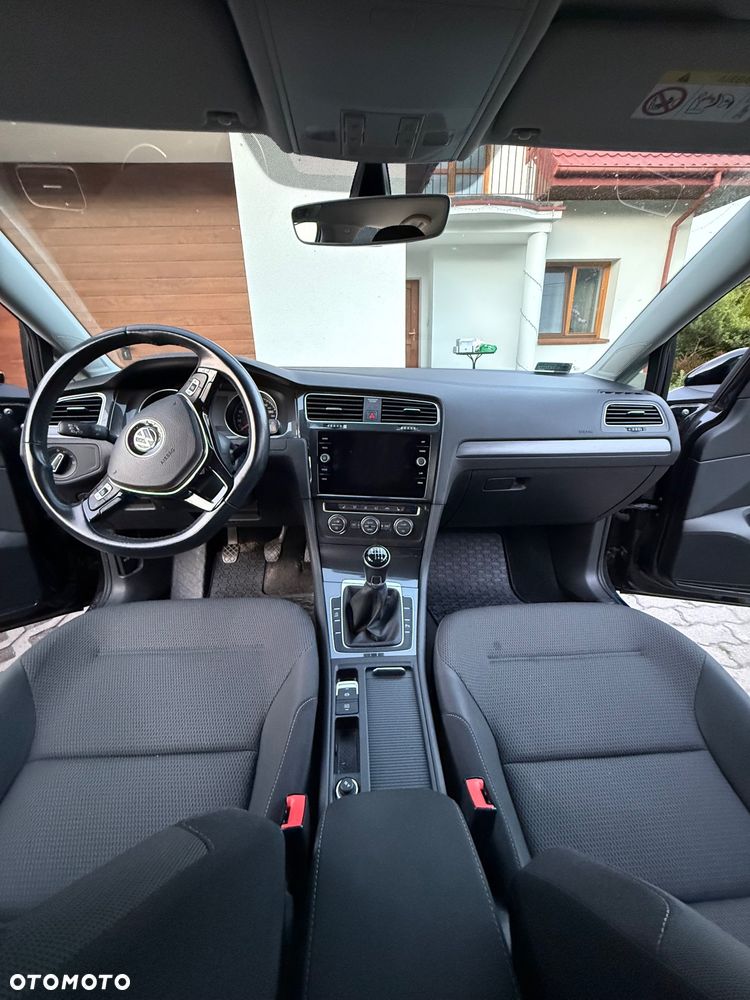 Volkswagen Golf 1.5 TSI BMT Comfortline - 3