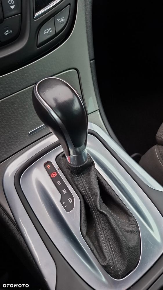 Opel Insignia 1.6 CDTI Cosmo - 23