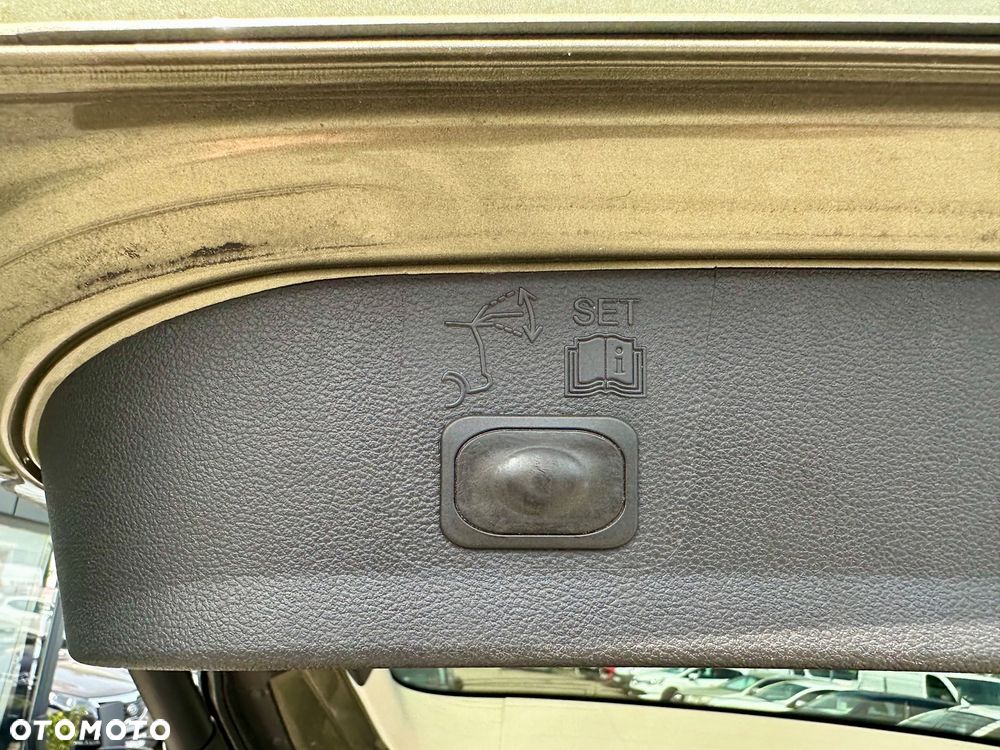 Ford Kuga 1.6 EcoBoost 2x4 Trend - 24