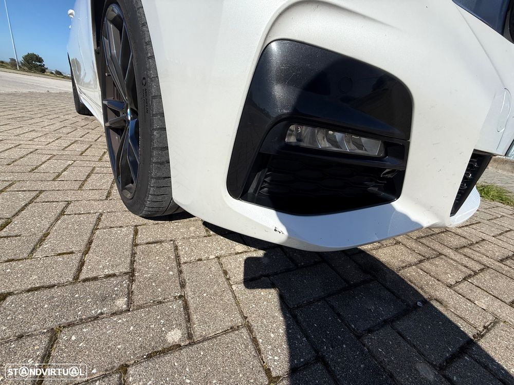 BMW 330 i Pack M Auto - 10