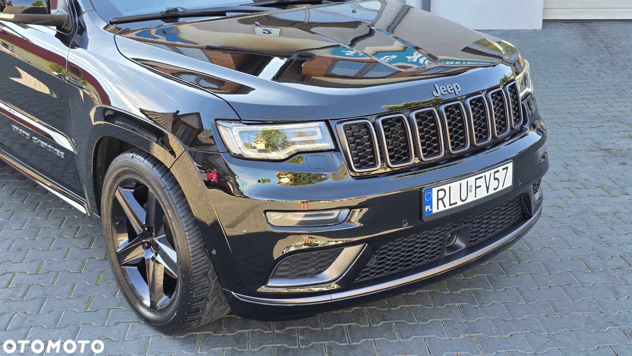 Jeep Grand Cherokee 5.7 V8 HEMI 4WD Automatik Summit - 9