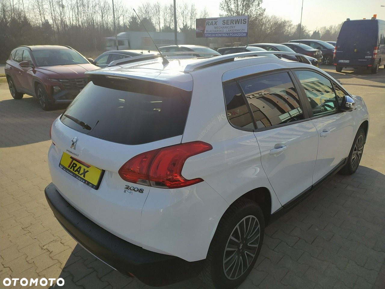 Peugeot 2008 1.2 Pure Tech Style S&S - 5