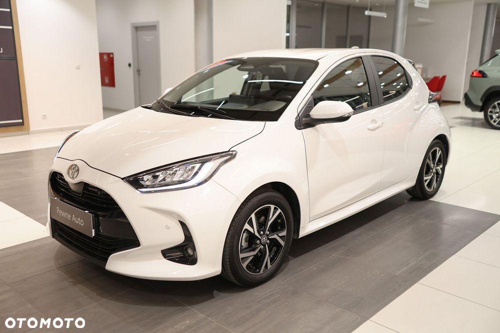 Toyota Yaris Hybrid 1.5 Style - 12
