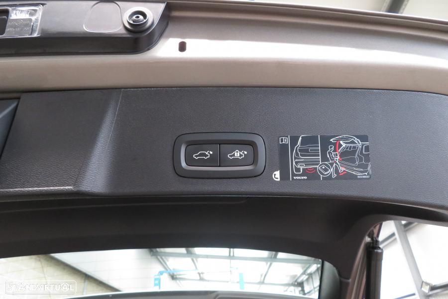 Volvo XC 40 1.5 T4 PHEV Inscription Expression - 22