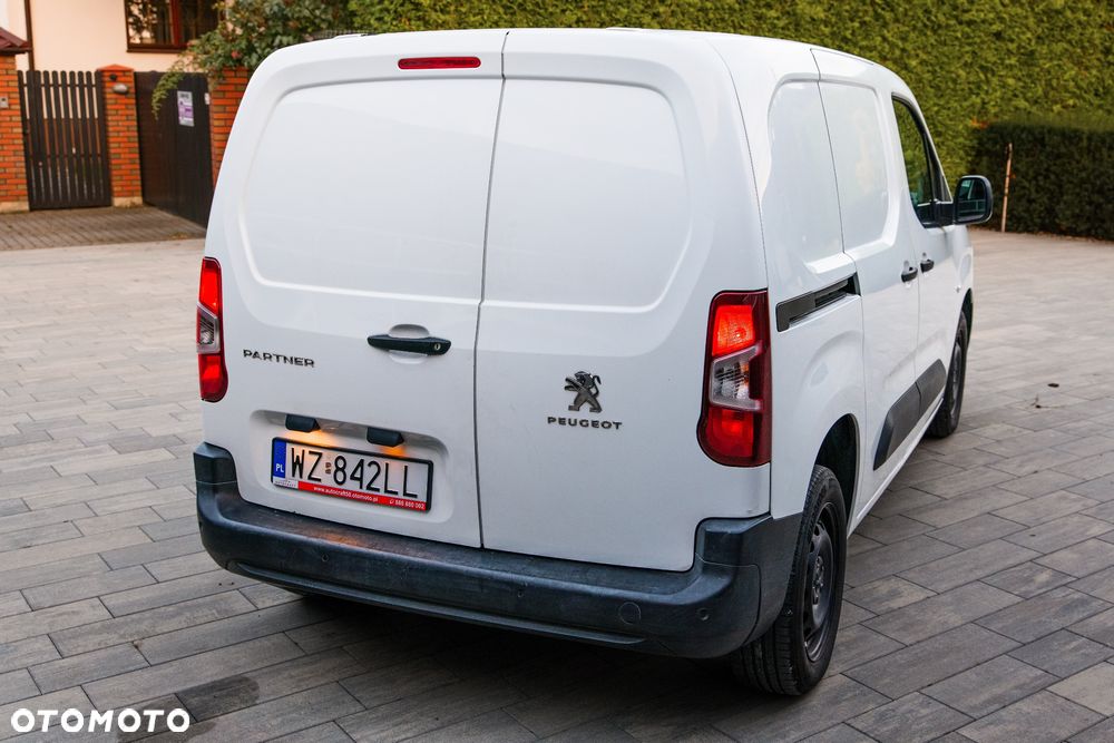 Peugeot Partner - 8