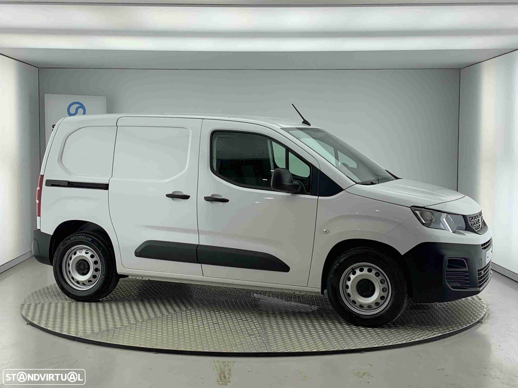 Peugeot e-Partner 50 kWh Standard - 1