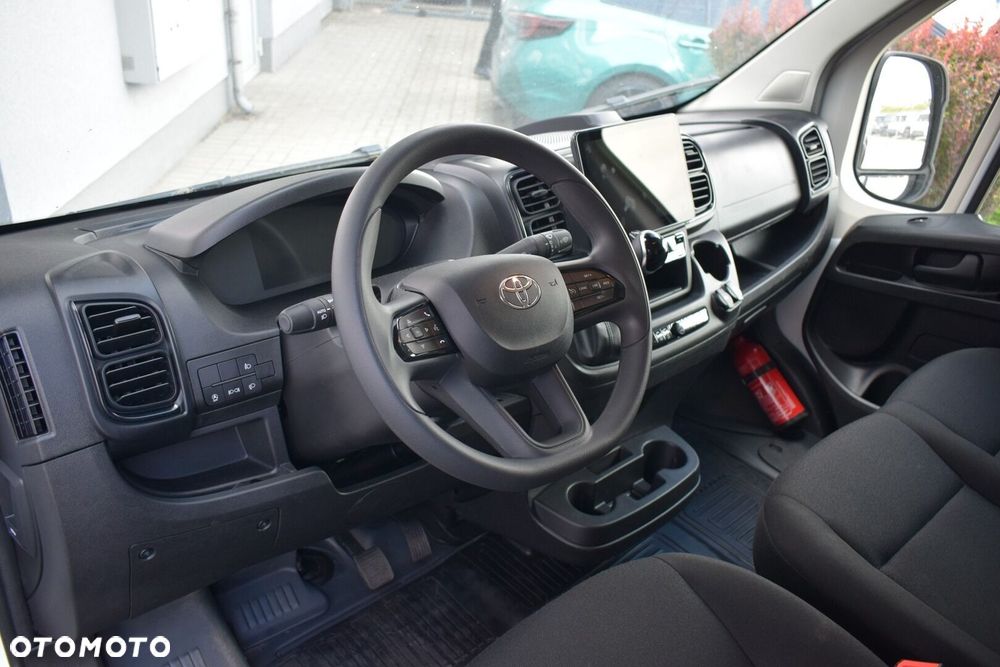 Toyota PROACE MAX - 12