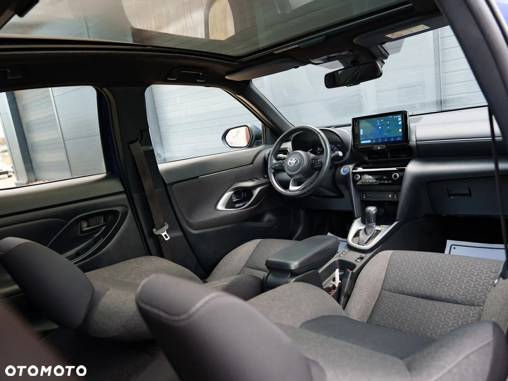 Toyota Yaris Cross - 18