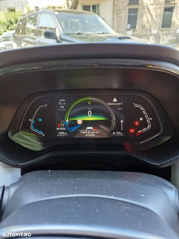 Renault Clio V E-Tech 145 Techno - 7
