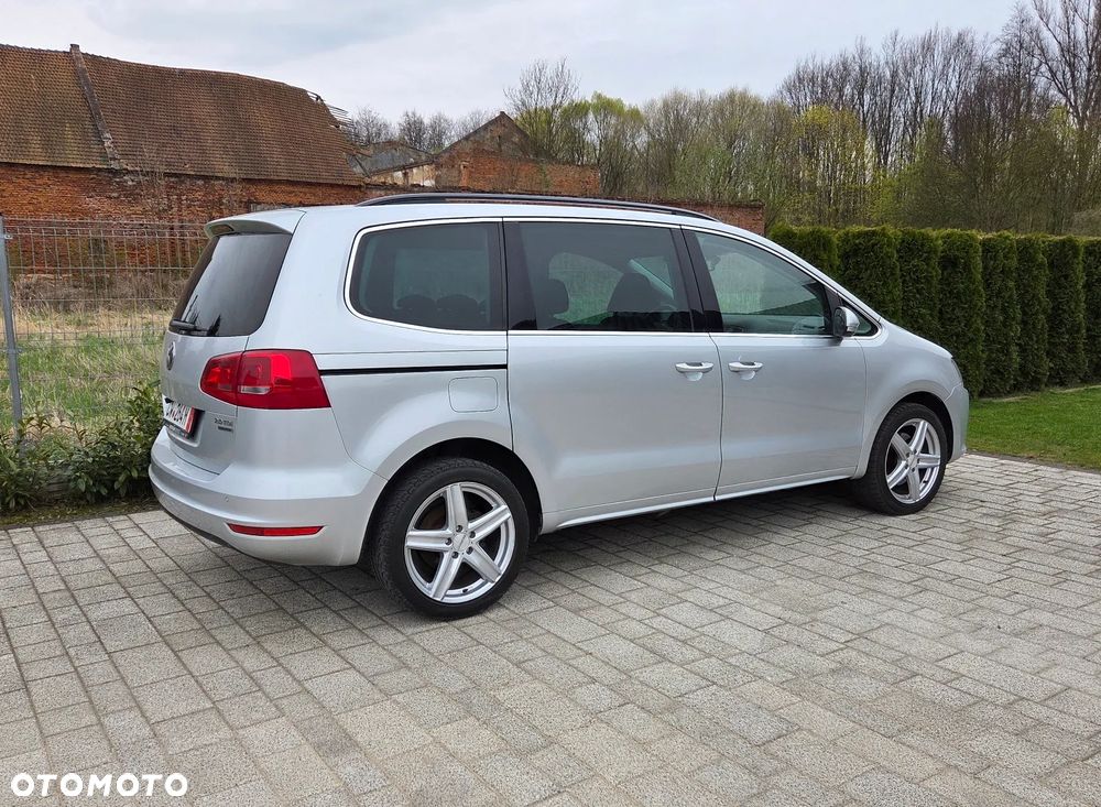 Volkswagen Sharan 2.0 TDI 4MOTION Blue Motion Style - 5