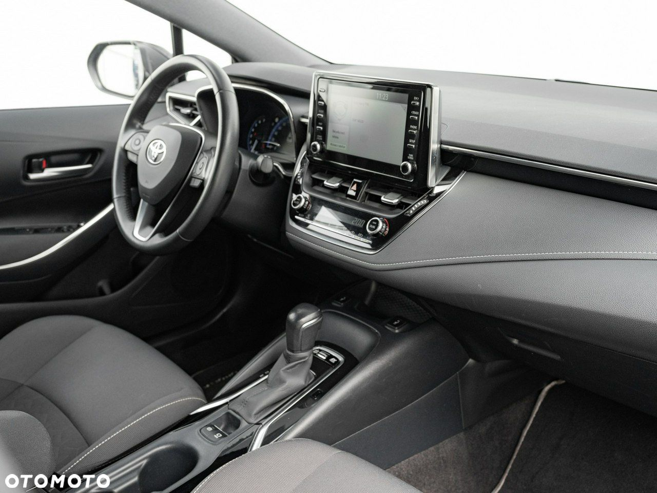 Toyota Corolla 1.8 Hybrid GPF Comfort - 33