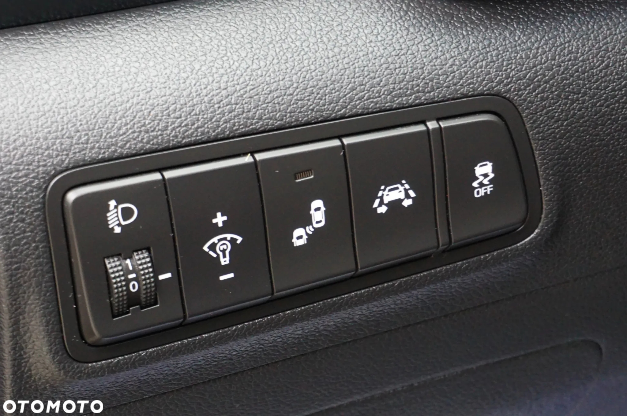 Hyundai Tucson 1.6 GDi Comfort 2WD - 38