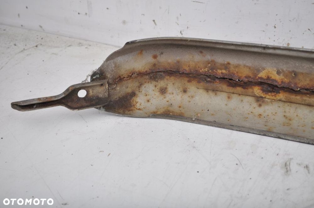 MERCEDES W123 ZDERZAK PRZÓD PRZEDNI - 7