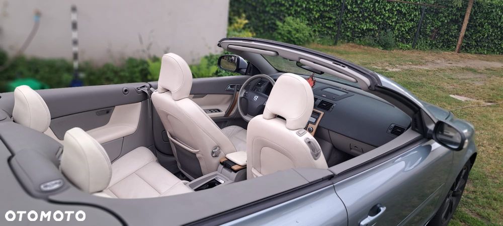 Volvo C70 - 22