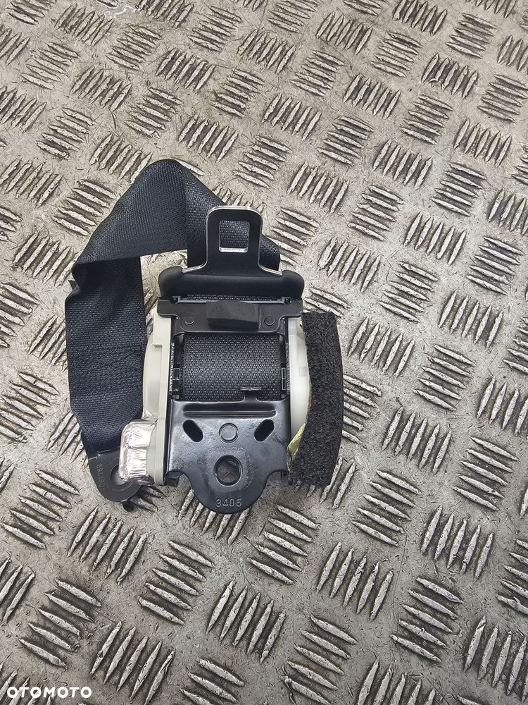 suzuki s-cross pas bezpieczeństwa lewy tył 23r 84980-61m02 - 2